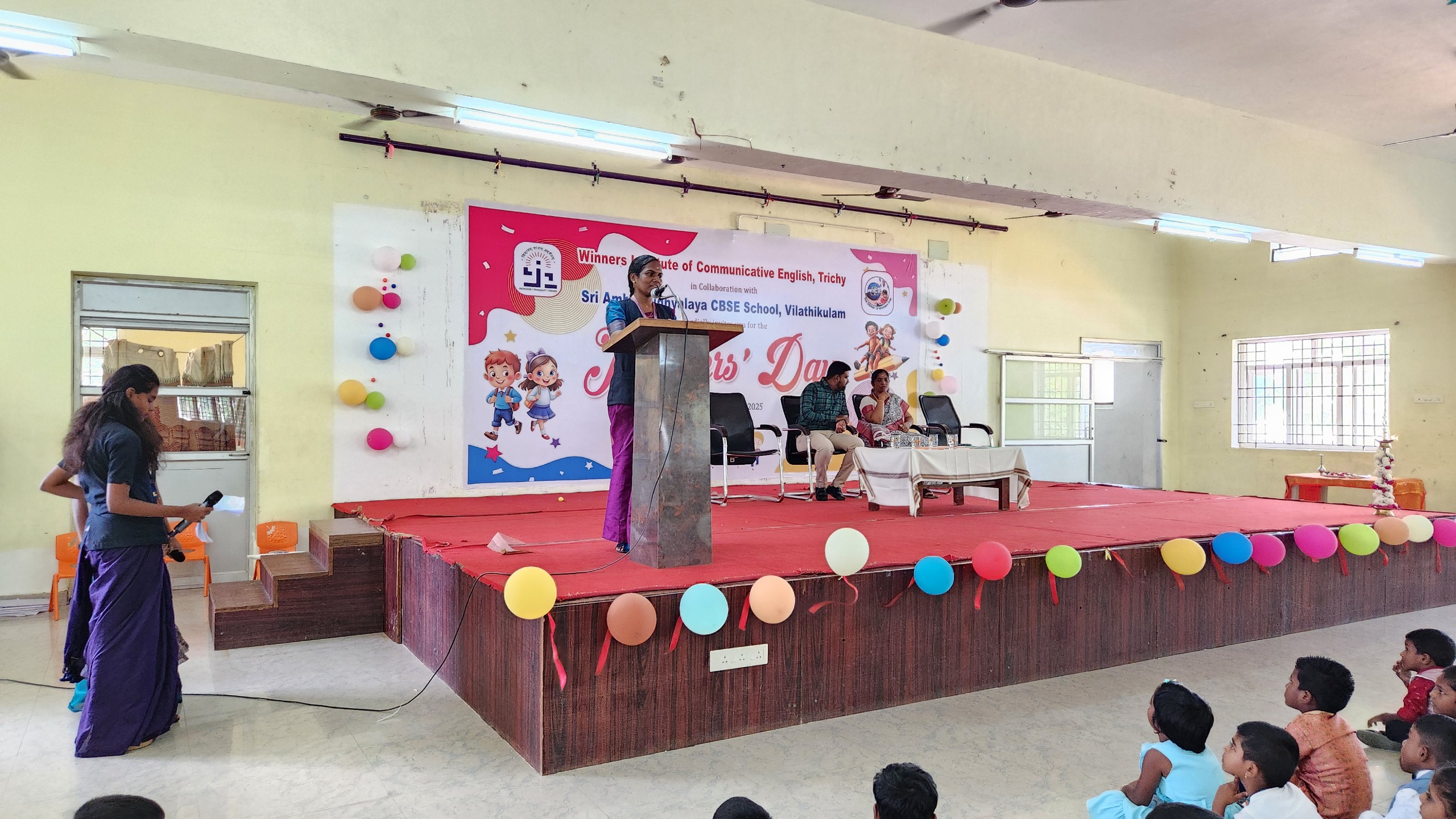 Sri-Ambal-Vidhyalaya-school-Toddlers-day-celebration