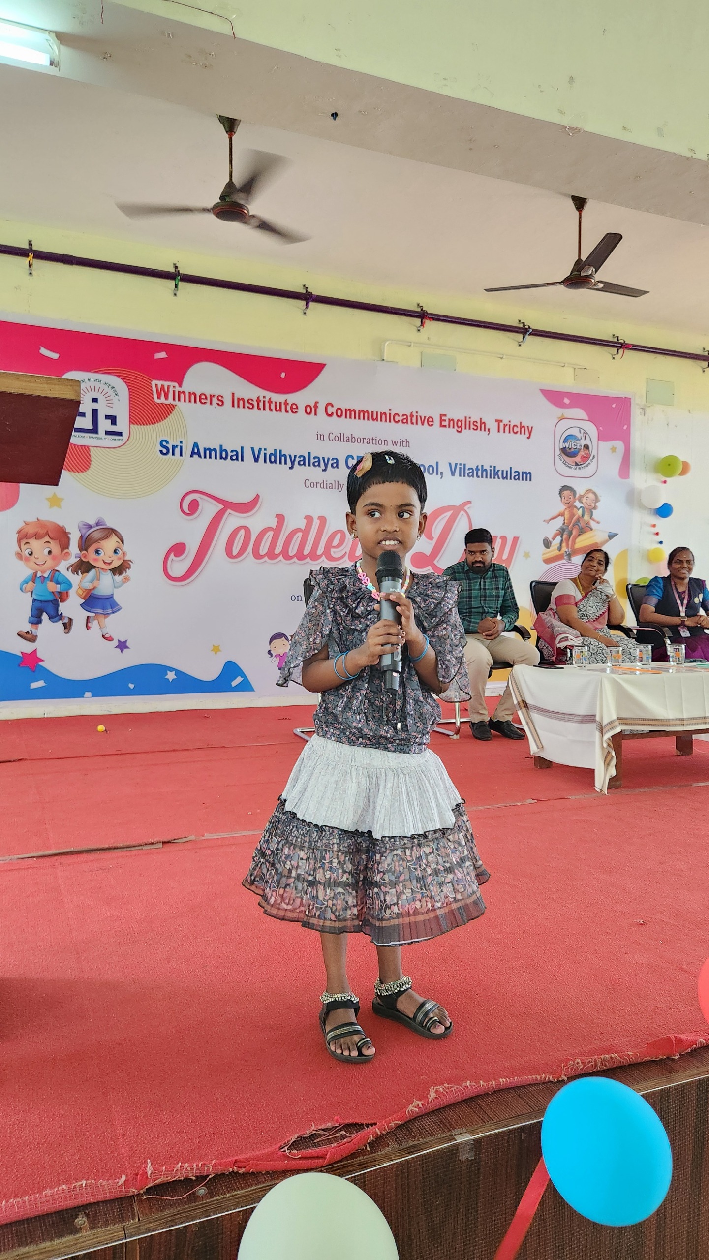 Sri-Ambal-Vidhyalaya-school-Toddlers-day-celebration