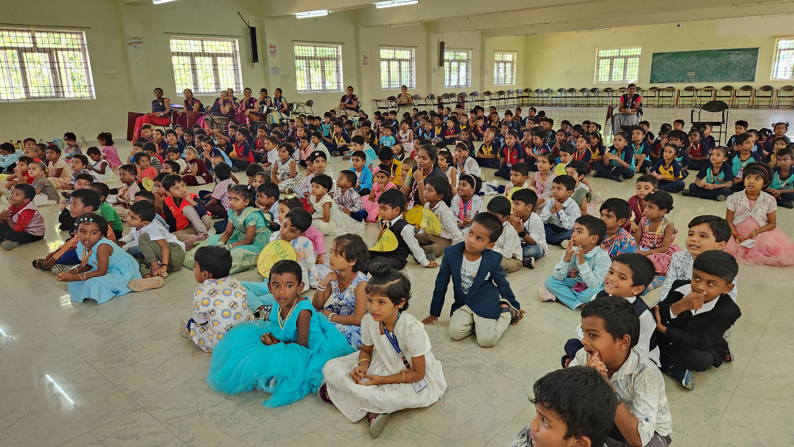 Sri-Ambal-Vidhyalaya-school-Toddlers-day-celebration