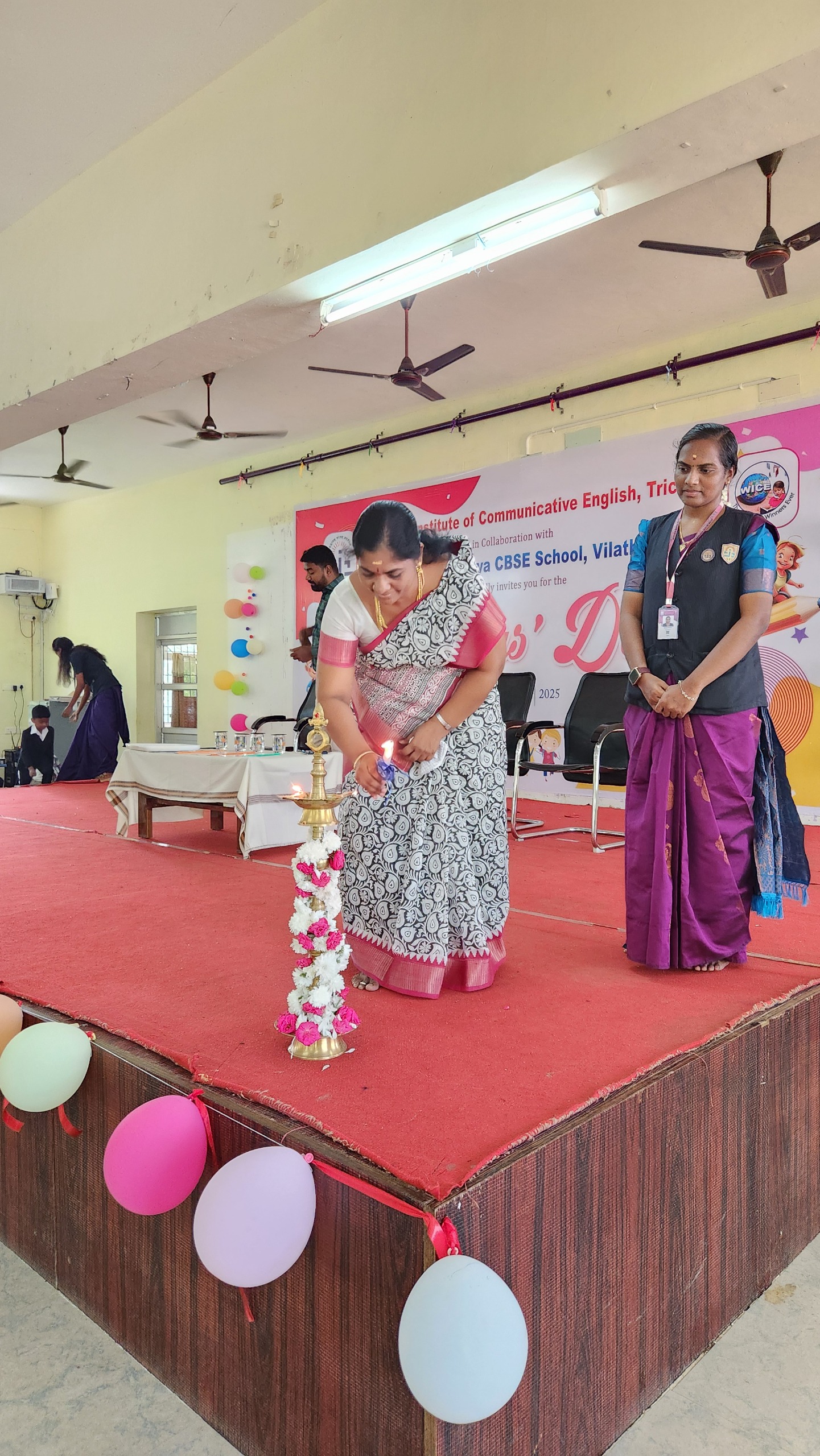 Sri-Ambal-Vidhyalaya-school-Toddlers-day-celebration