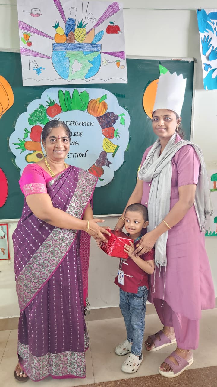 Sri-Ambal-Vidhyalaya-school-food-day-2025