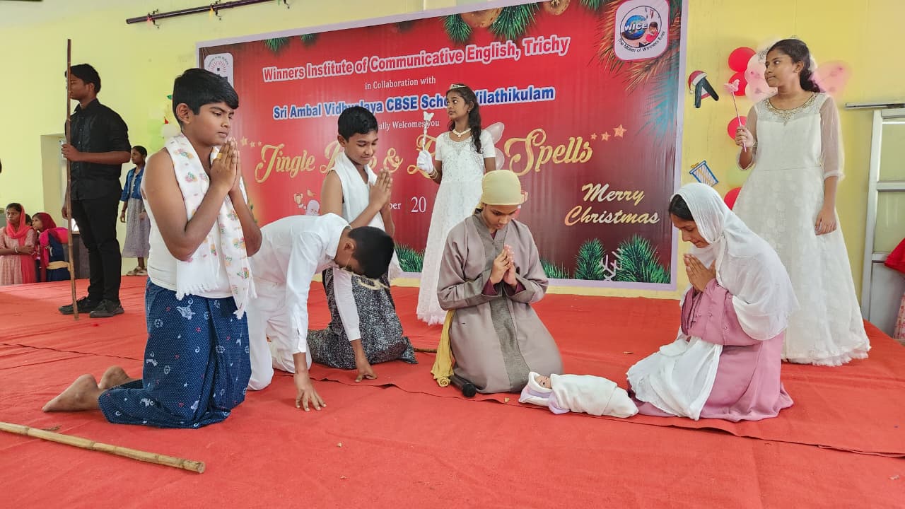 jingle-bells-and-english-spell-celebration-2025